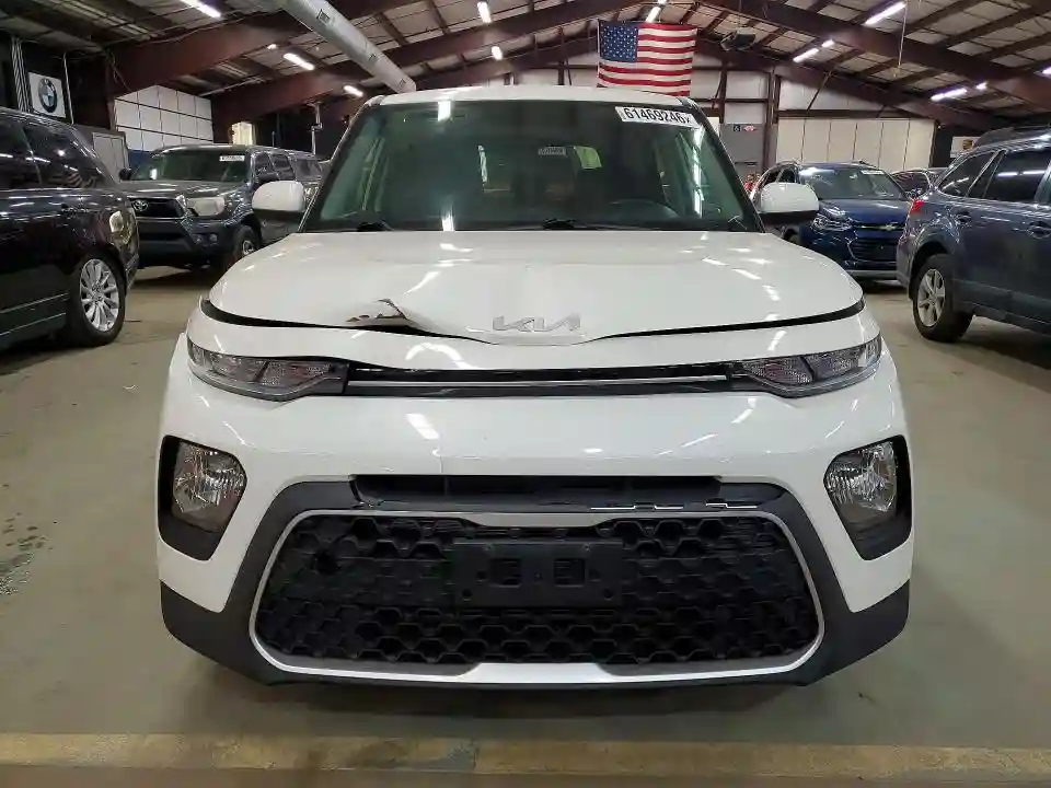 KNDJ23AU2N7805840 2022 KIA SOUL-4