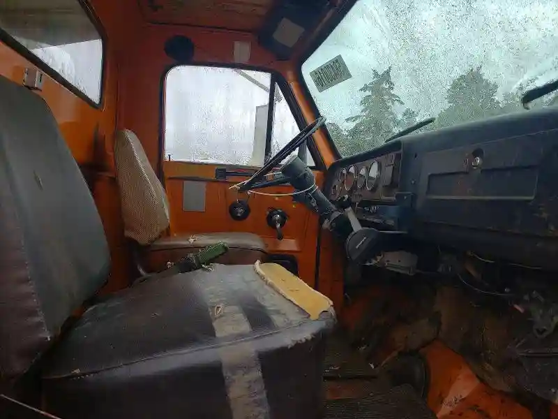 THE736V596424 1976 GMC DUMP-4