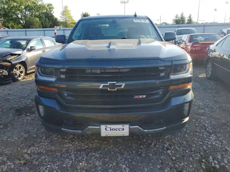 3GCUKREC0HG187055 2017 CHEVROLET SILVERADO-4