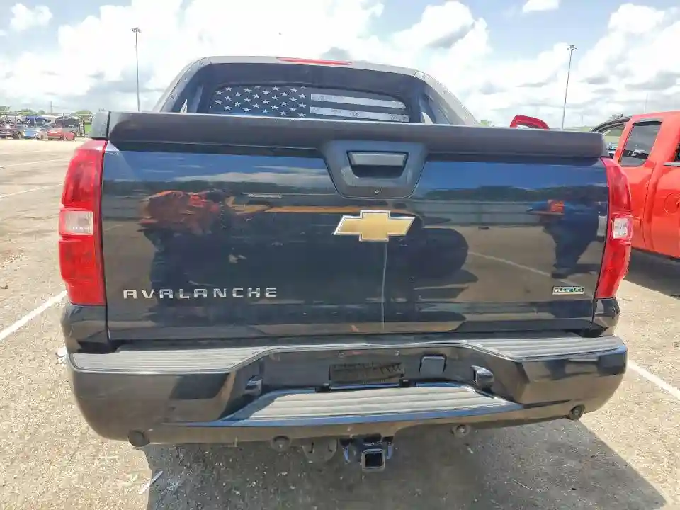 3GNVKFE00AG248622 2010 CHEVROLET AVALANCHE-5