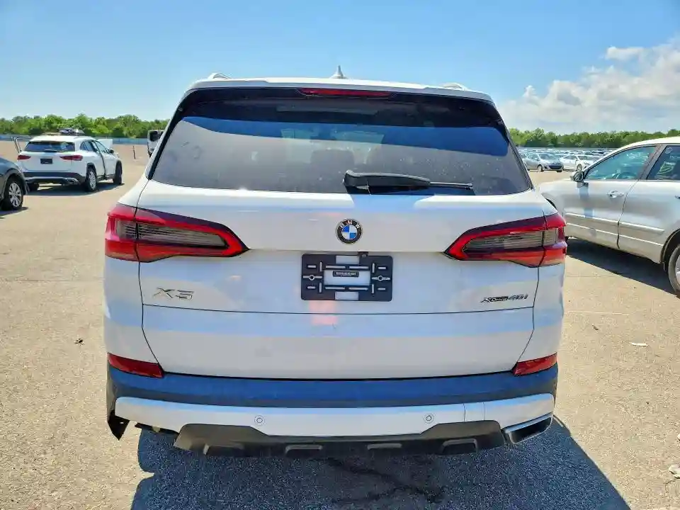 5UXCR6C5XKLL25266 2019 BMW X5-5