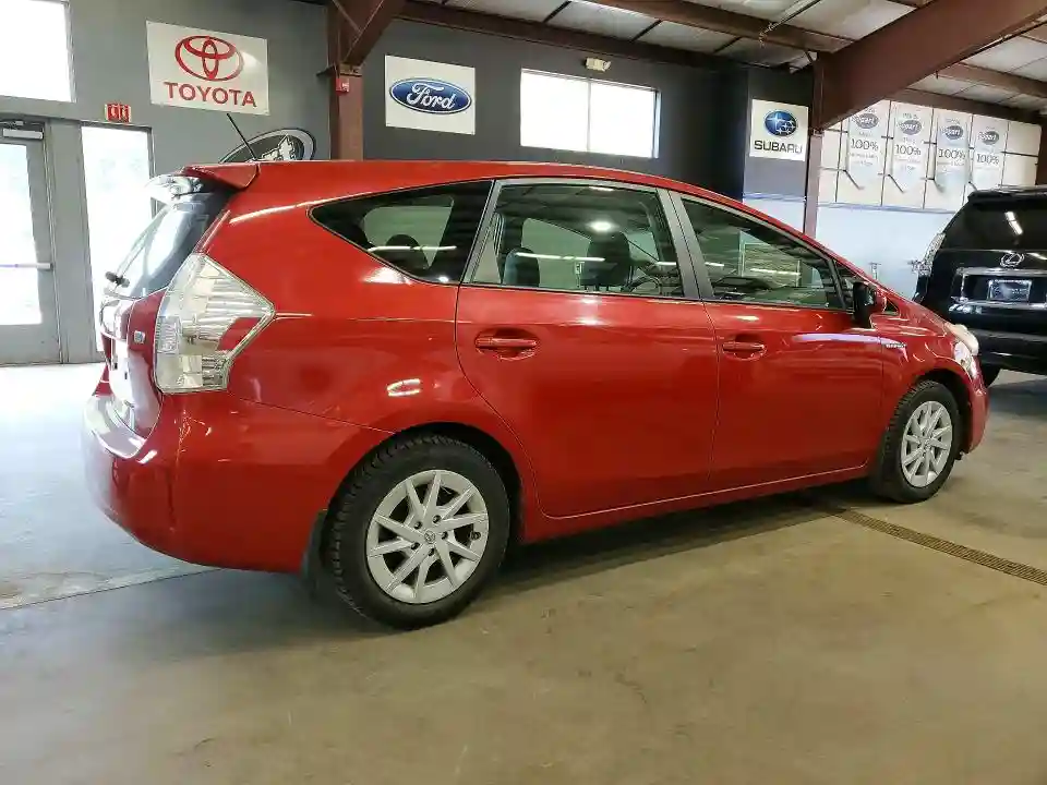JTDZN3EU4D3190475 2013 TOYOTA PRIUS-2