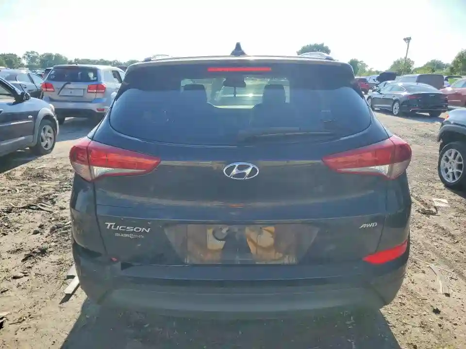 KM8J3CA49JU627199 2018 HYUNDAI TUCSON-5