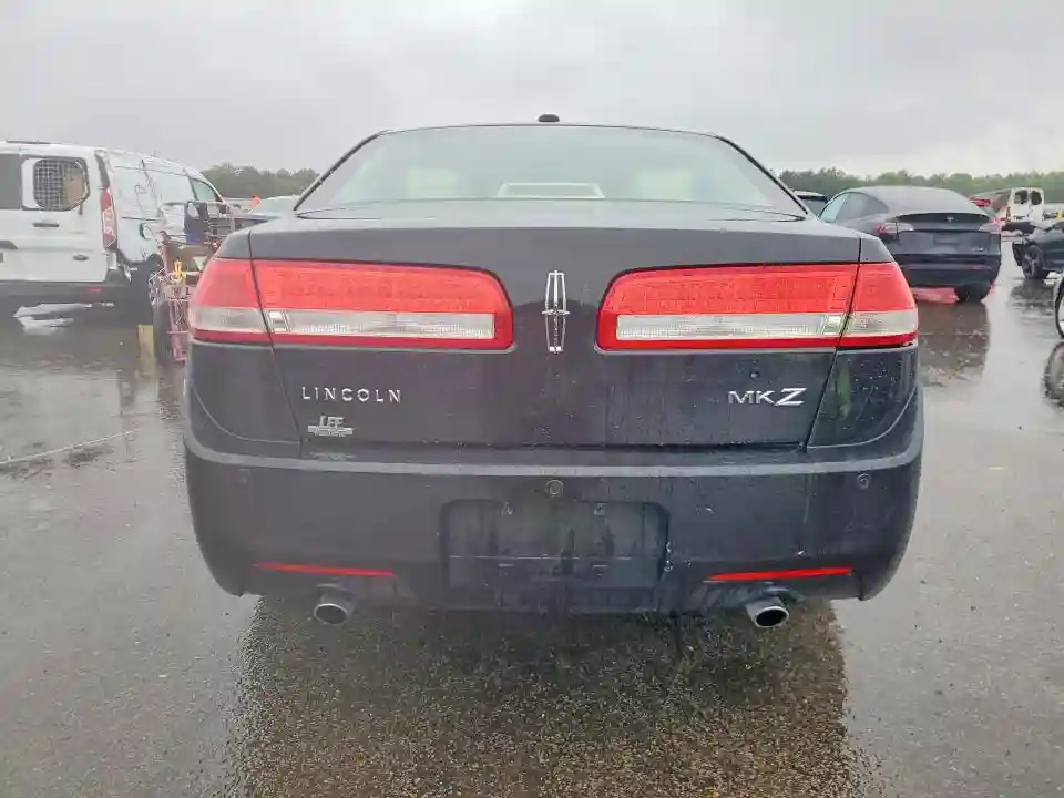 3LNHL2GC8CR820719 2012 LINCOLN MKZ-5