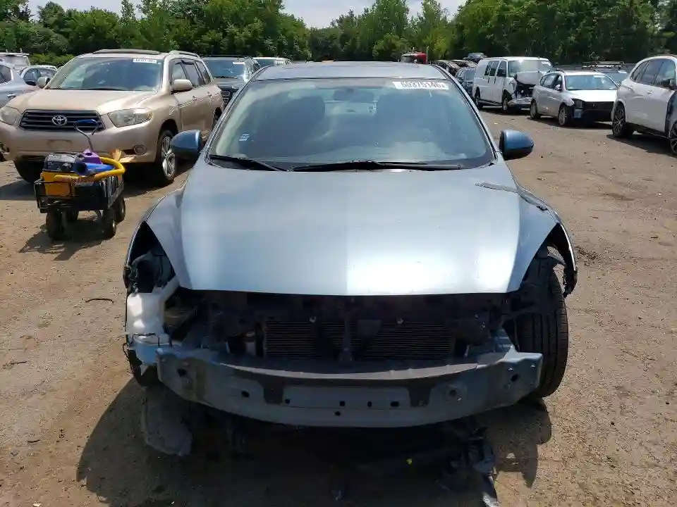 JM1BL1U68B1487482 2011 MAZDA MAZDA3-4