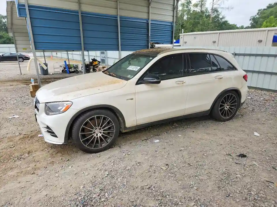 WDC0G6EB9HF147400 2017 MERCURY GLC-CLASS-0