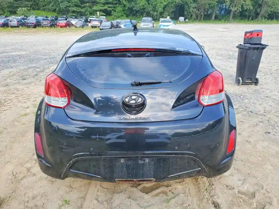 KMHTC6AD1FU232290 2015 HYUNDAI VELOSTER-5