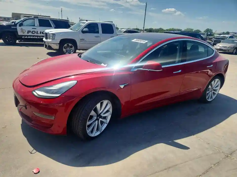 5YJ3E1EA4JF102961 2018 TESLA MODEL 3-0