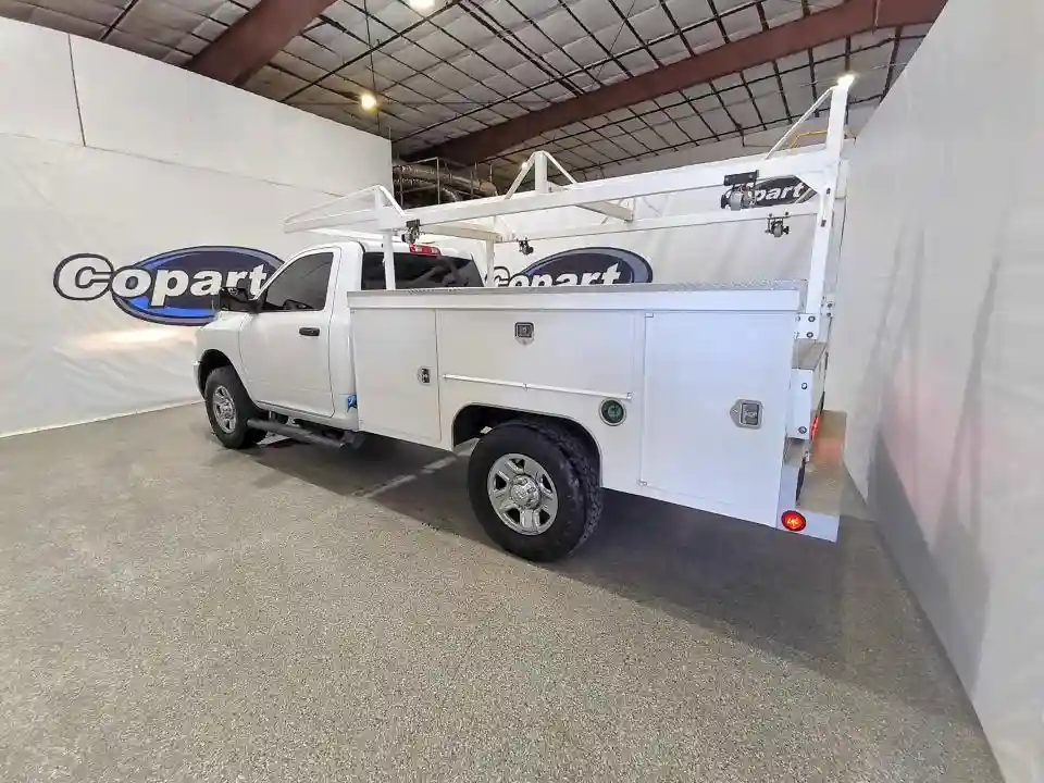 3C7WR8AL3HG677982 2017 RAM 3500-1