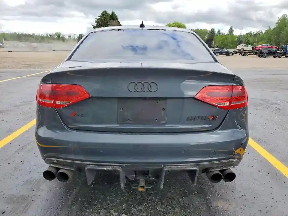 WAUFGCFL8BA102570 2011 AUDI S4/RS4-5