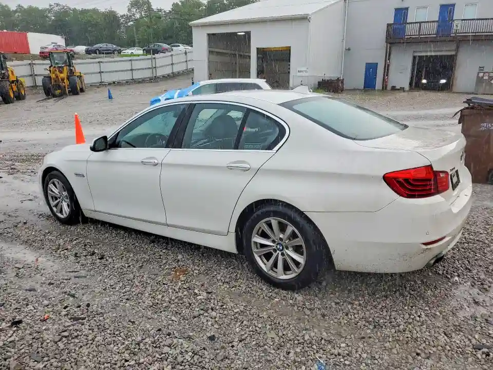 WBA5A7C54FD624143 2015 BMW 5 SERIES-1