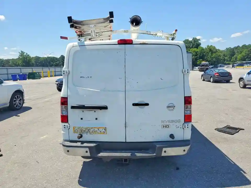1N6AF0KY1FN804774 2015 NISSAN NV-5