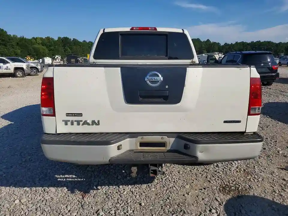 1N6BA0EK8BN316989 2011 NISSAN TITAN-5