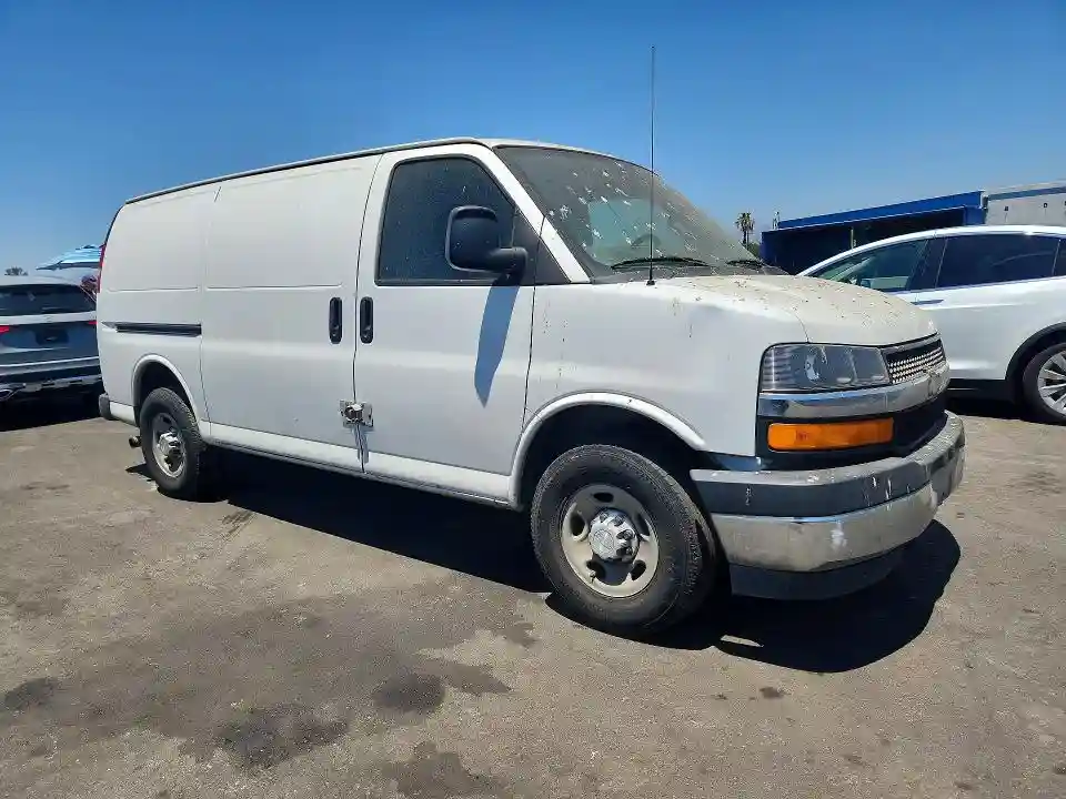 1GCWGAFF8H1115863 2017 CHEVROLET EXPRESS-3