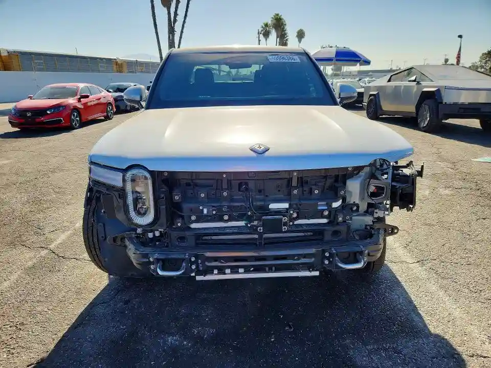 7FCTGAAL8NN006771 2022 RIVIAN RIT-4
