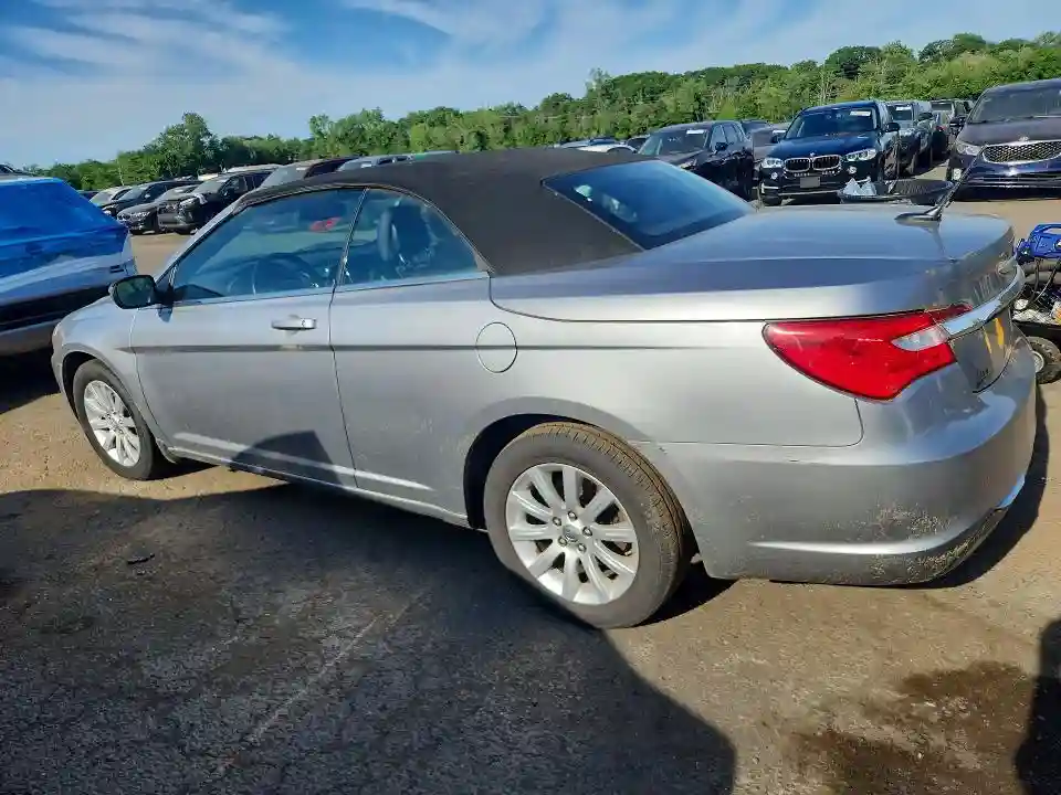 1C3BCBEB1DN747321 2013 CHRYSLER 200-1