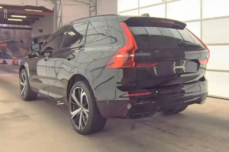 YV4L12RM5R1801281 2024 VOLVO XC60-2