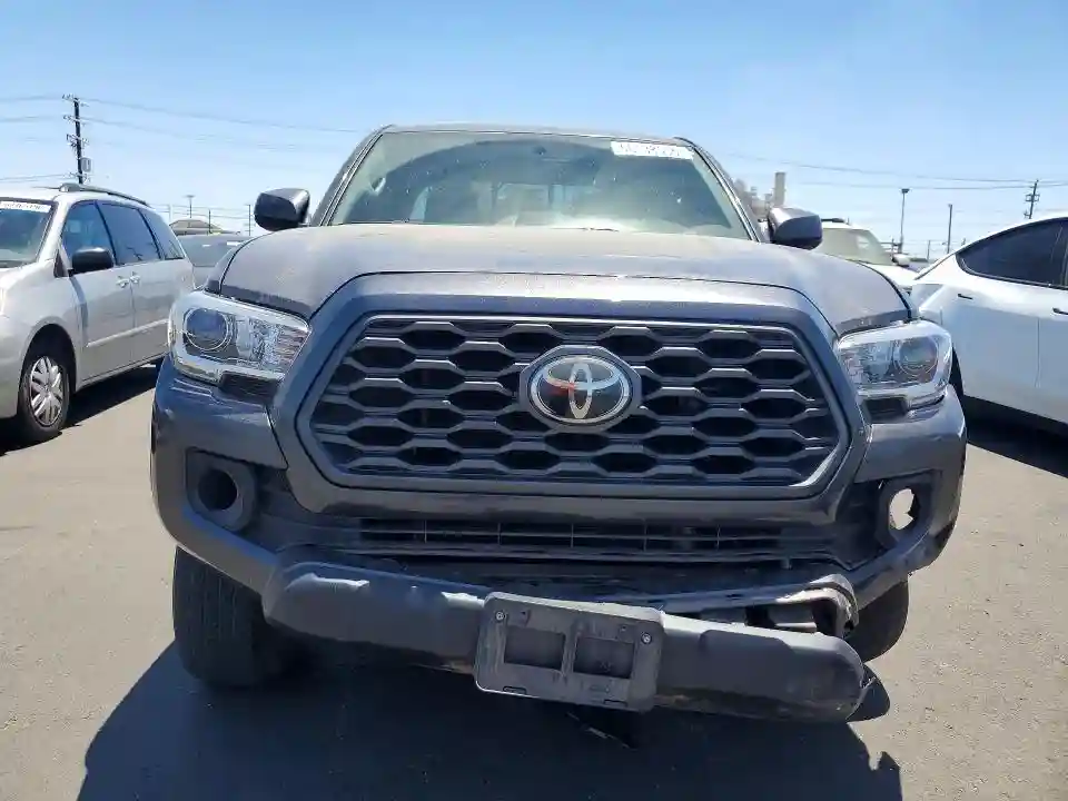 3TMCZ5AN5HM093746 2017 TOYOTA TACOMA-4