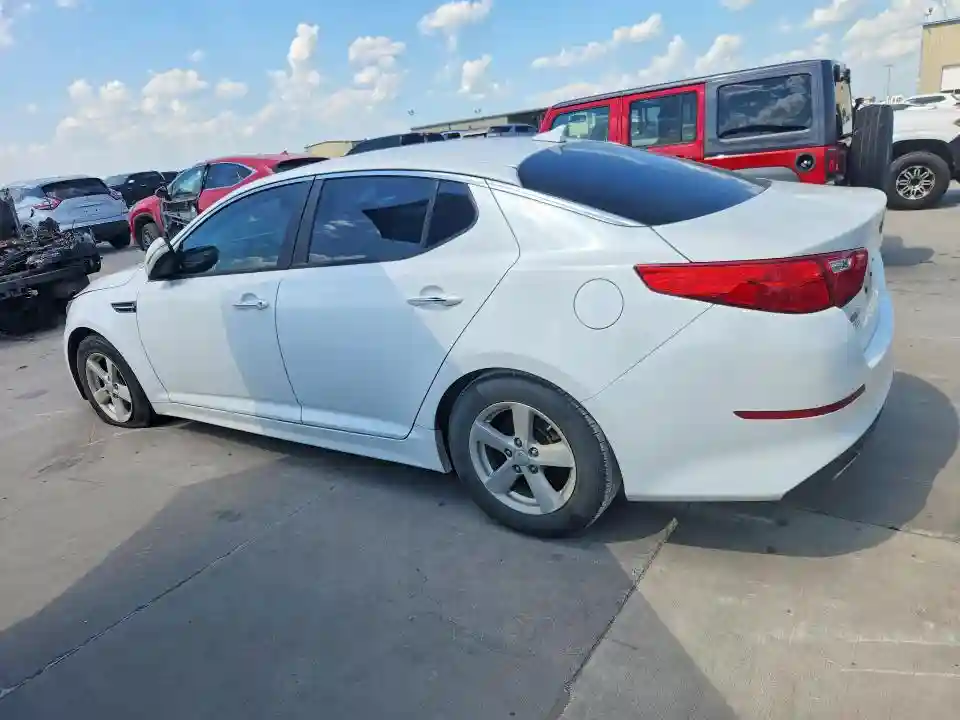 KNAGM4A78F5559956 2015 KIA OPTIMA-1