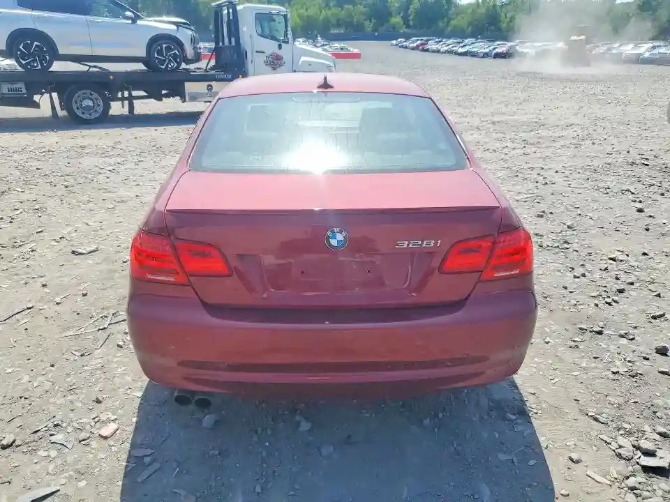 WBAKF5C59BE655272 2011 BMW 3 SERIES-5