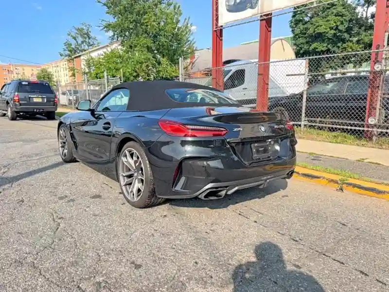 WBAHF9C09LWW44449 2020 BMW Z4-2