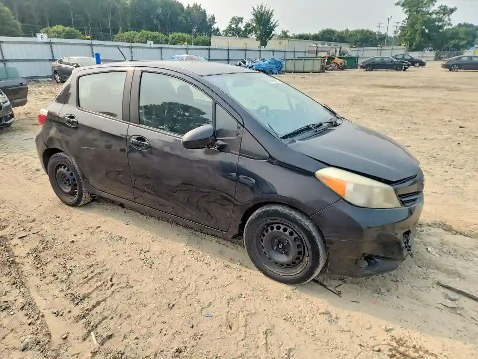 VNKKTUD38EA002342 2014 TOYOTA YARIS 5-DO-3