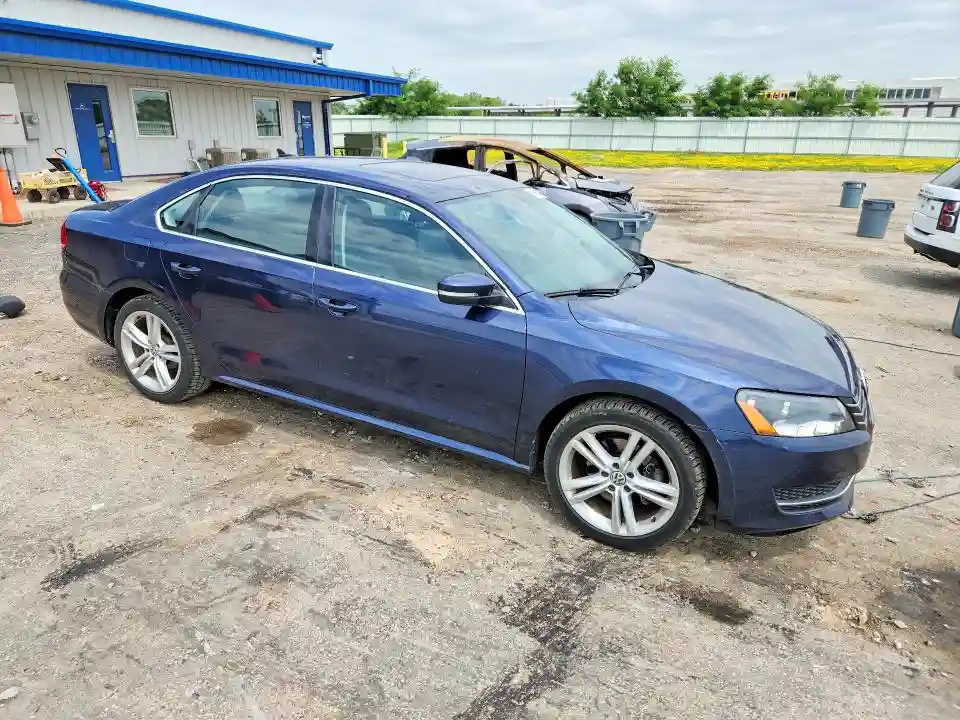 1VWBT7A34EC077734 2014 VOLKSWAGEN PASSAT-3