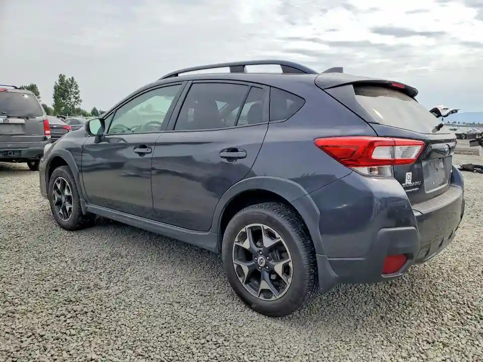 JF2GTABC4J8205537 2018 SUBARU CROSSTREK-1
