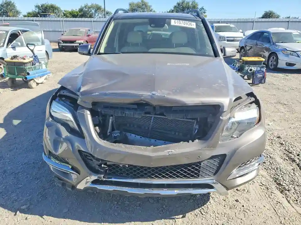 WDCGG8JB7EG337069 2014 MERCEDES-BENZ GLK-CLASS-4
