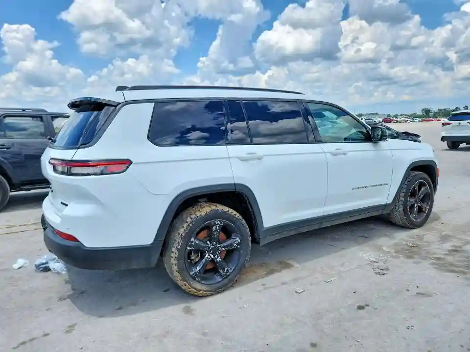 1C4RJKBG4M8106646 2021 JEEP CHEROKEE-2