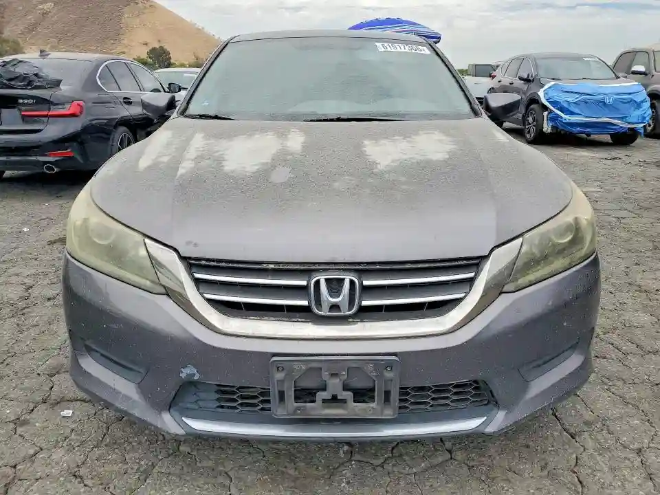 1HGCR2E30DA098384 2013 HONDA ACCORD-4