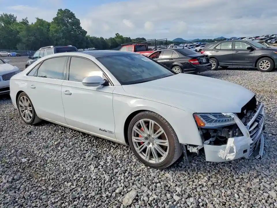 WAU32AFD1FN031015 2015 AUDI A8-3