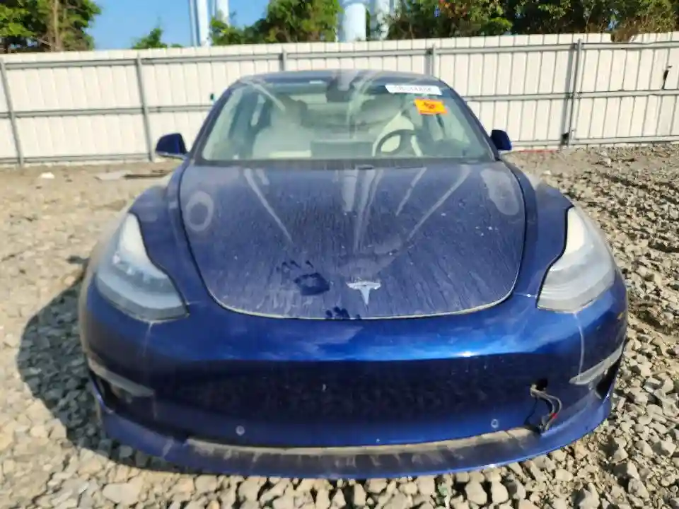 5YJ3E1EB8KF450918 2019 TESLA MODEL 3-4