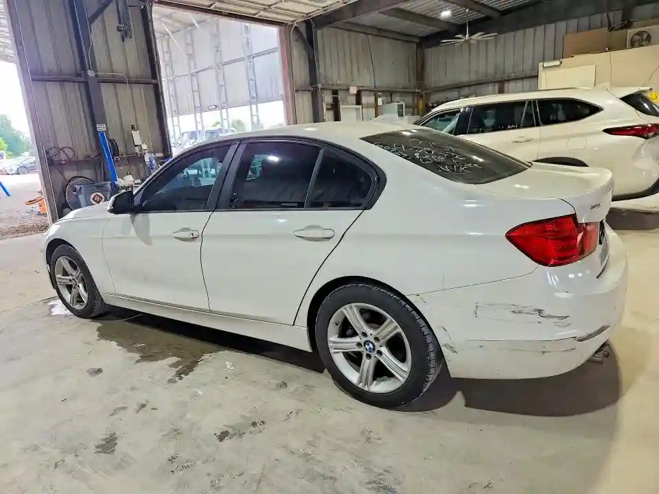 WBA3A5C53FF609391 2015 BMW 3 SERIES-1