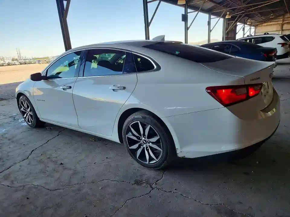 1G1ZD5ST8JF281584 2018 CHEVROLET MALIBU-1