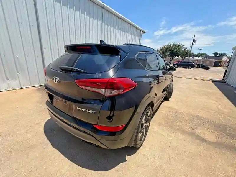 KM8J33A24GU046040 2016 HYUNDAI TUCSON-3