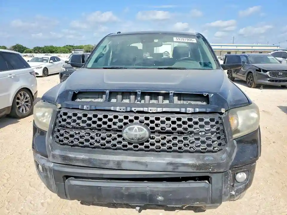 5TFEM5F17JX131958 2018 TOYOTA TUNDRA-4