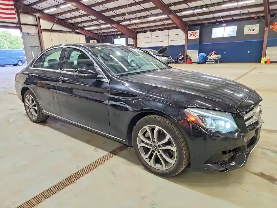 WDDWF4KB5JR315569 2018 MERCEDES-BENZ C-CLASS-3