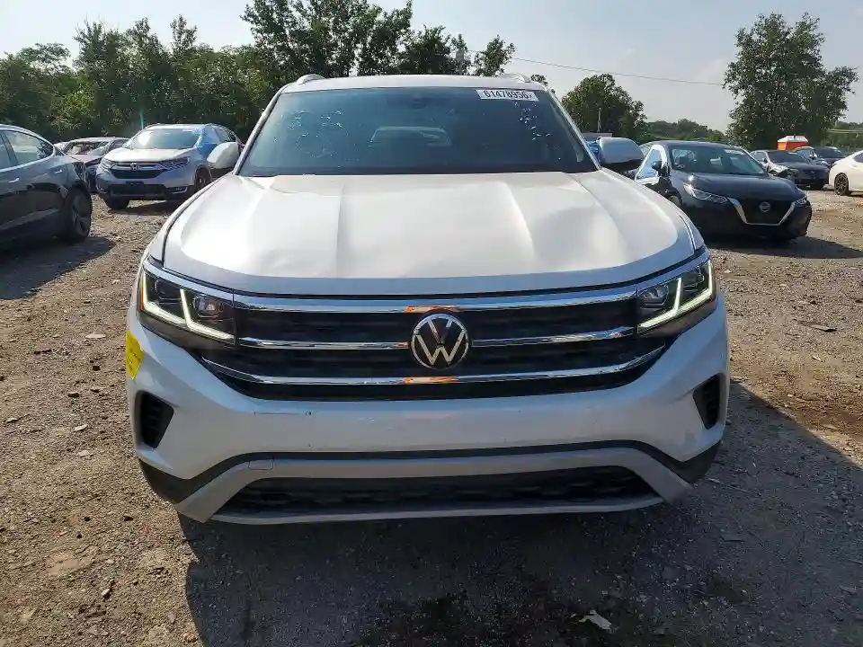 1V2BC2CA7PC210439 2023 VOLKSWAGEN ATLAS-4