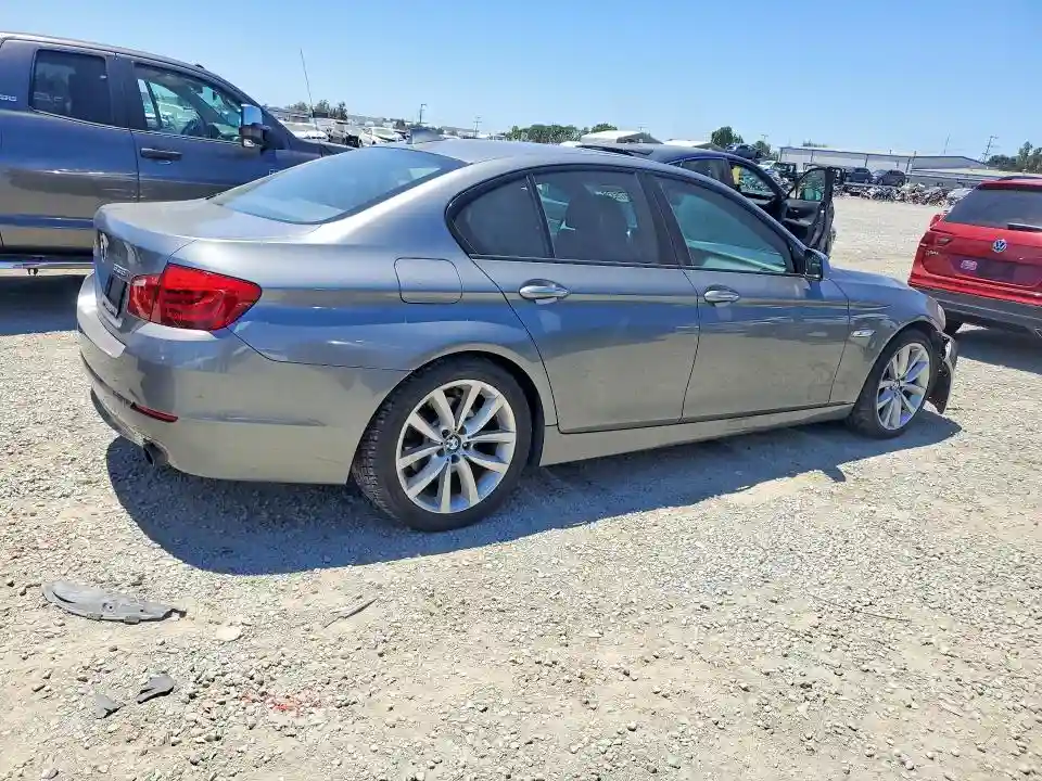 WBAFR7C50CC808235 2012 BMW 5 SERIES-2