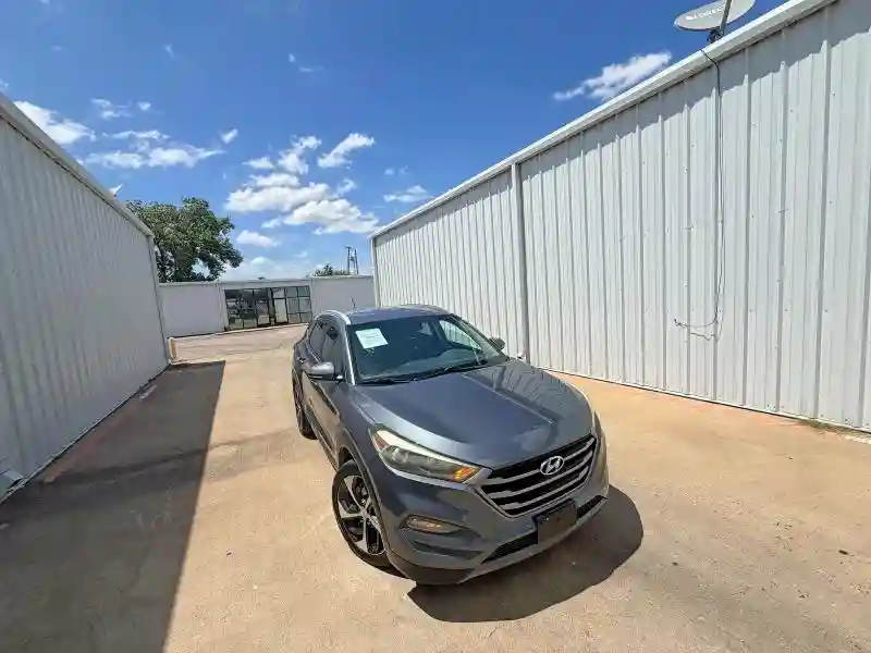 KM8J33A27GU111902 2016 HYUNDAI TUCSON-0