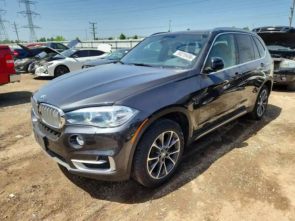 5UXKR0C3XH0V77052 2017 BMW X5-0