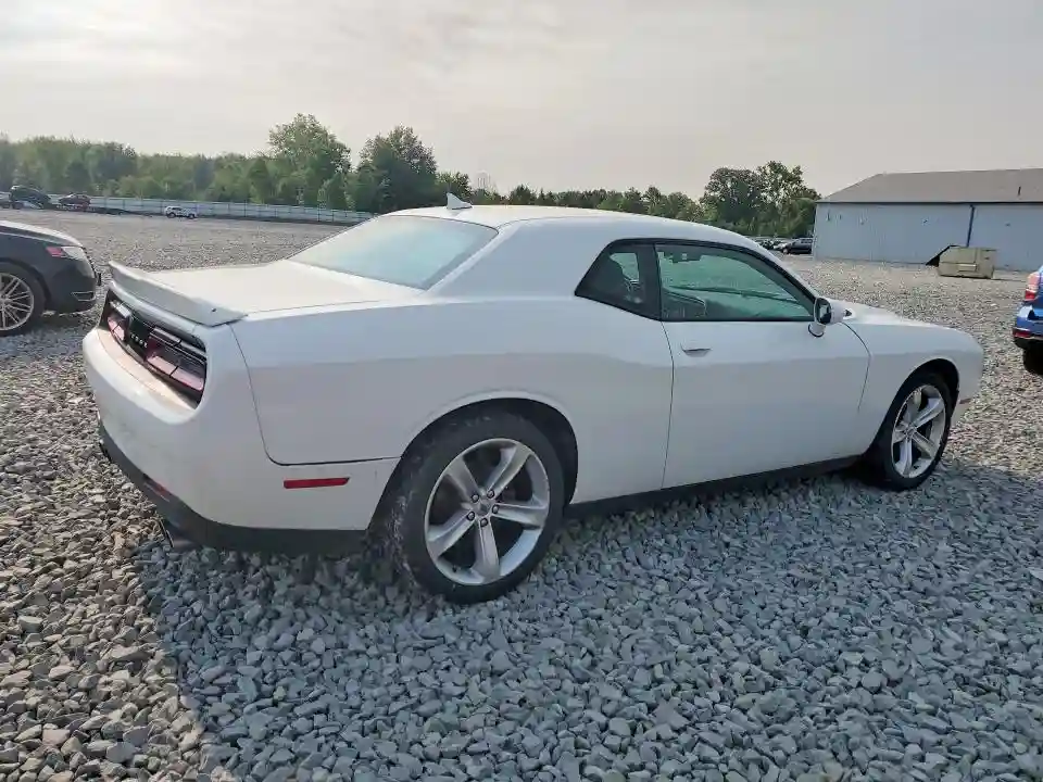 2C3CDZAG9GH257136 2016 DODGE CHALLENGER-2