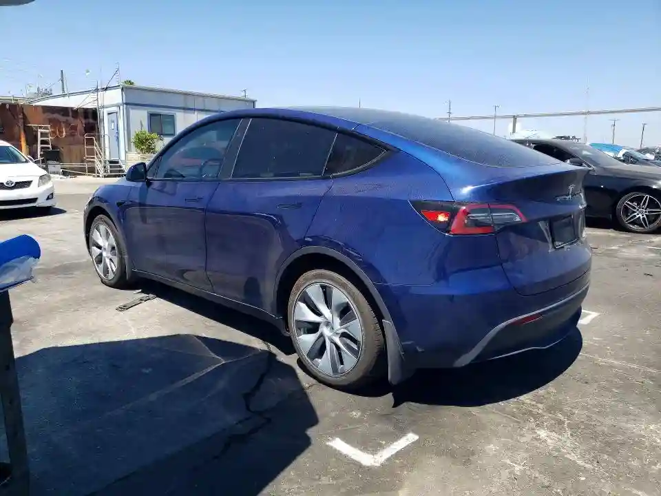 7SAYGDEE1PF854911 2023 TESLA MODEL Y-1