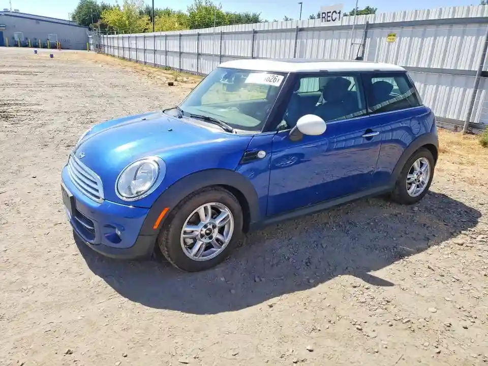 WMWSU3C52DT374150 2013 MINI COOPER-0