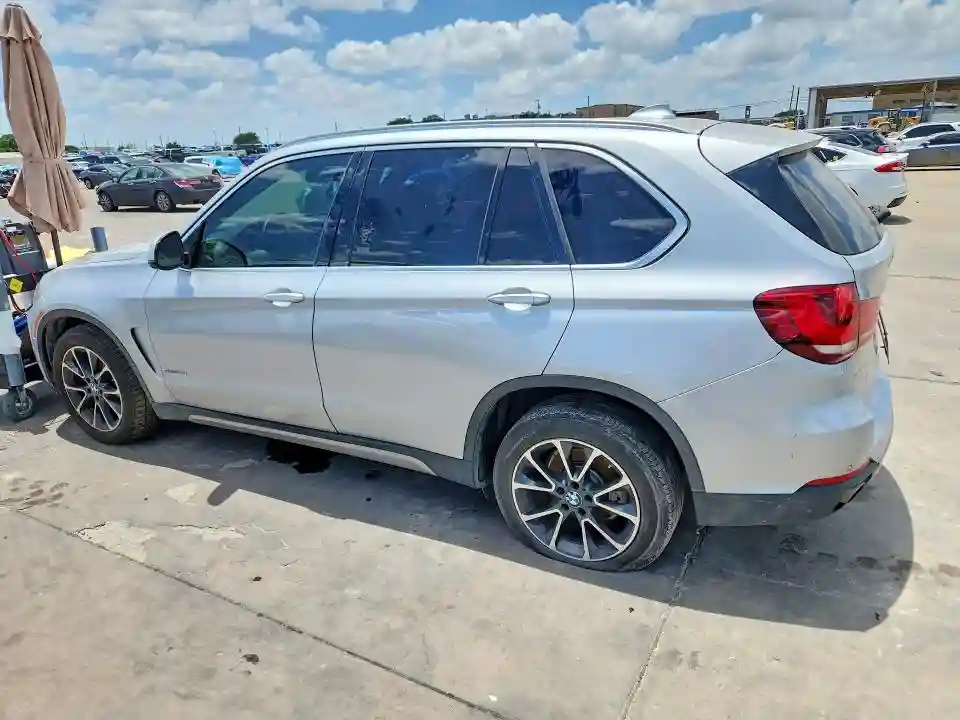 5UXKR2C30H0U23431 2017 BMW X5-1