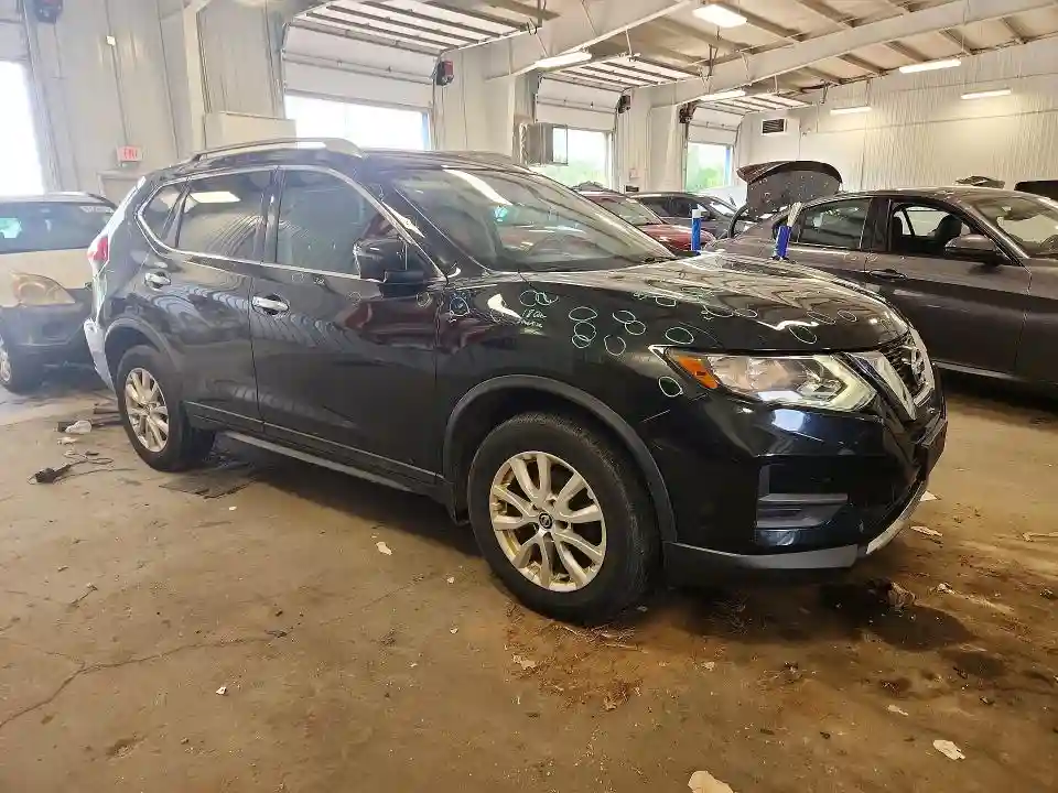 5N1AT2MV9HC787663 2017 NISSAN ROGUE-3