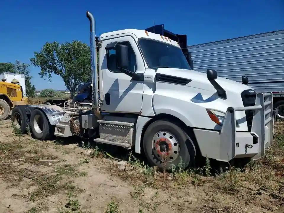 1FUJHLDR6KLKJ2757 2019 FREIGHTLINER ALL OTHER-3