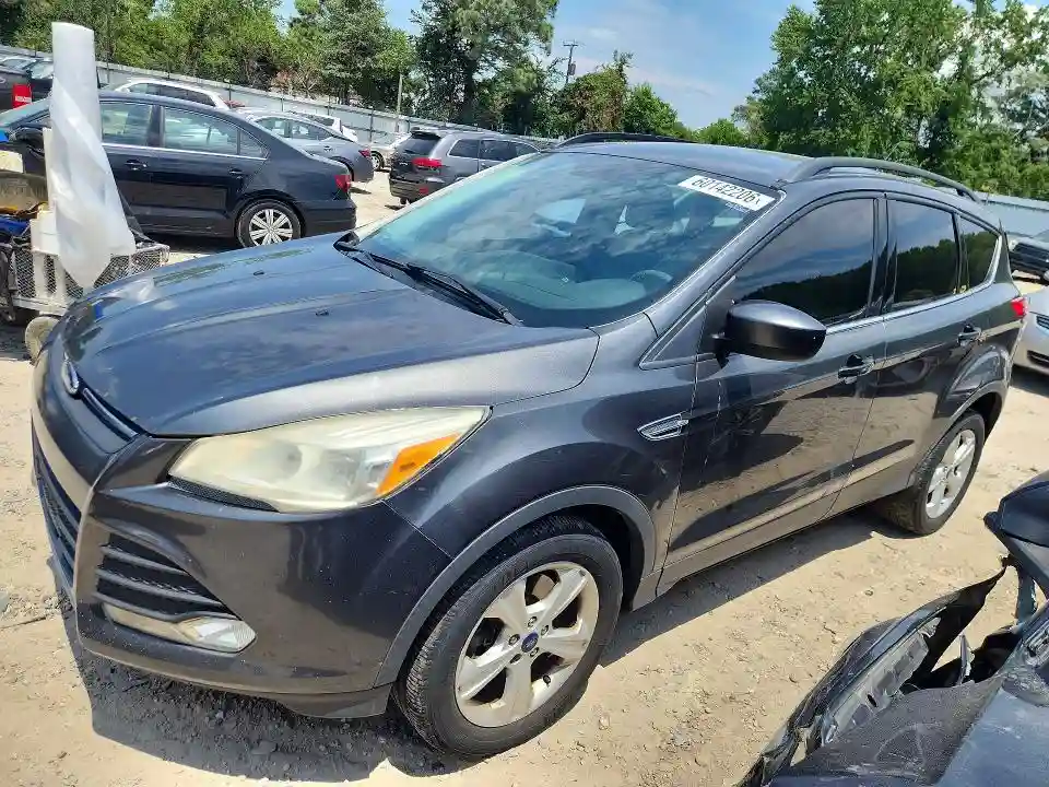 1FMCU9G9XFUB97346 2015 FORD ESCAPE-0