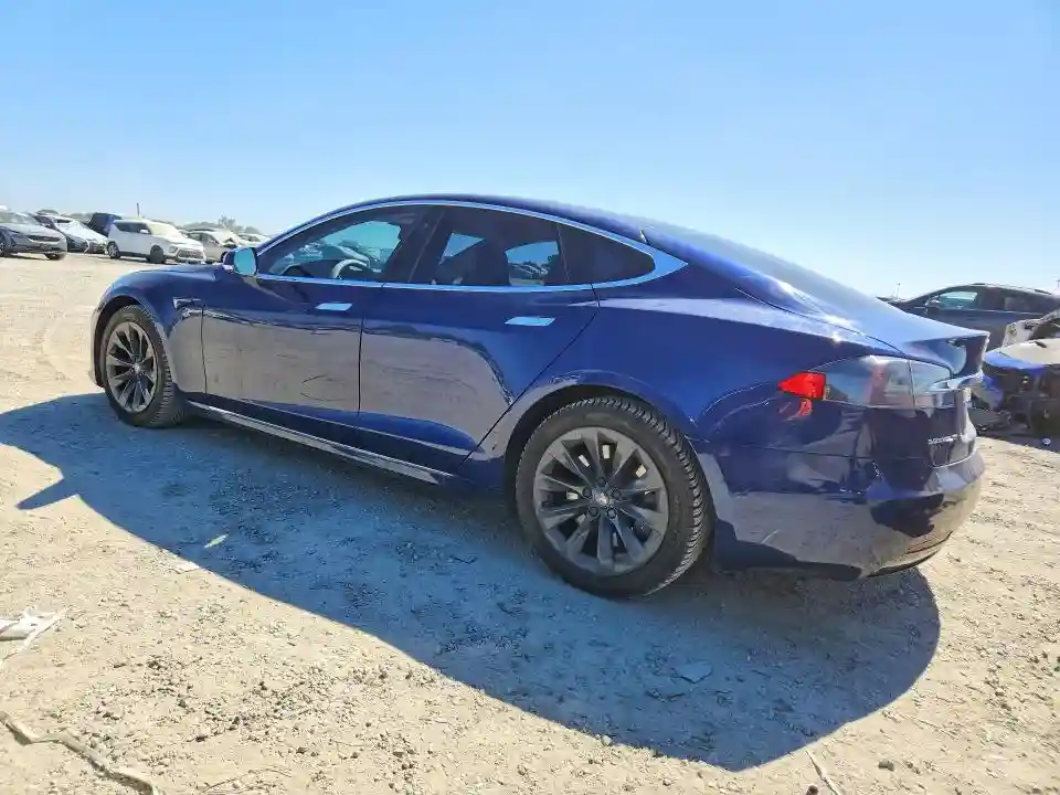 5YJSA1E28JF282820 2018 TESLA MODEL S-1